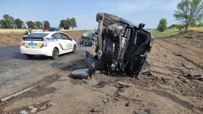 Лобове зіткнення на харківській окружній: помер один з трьох травмованих