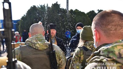 Бійці одеського спецбатальйону "Шторм" вирушили на ротацію в зону ООС
