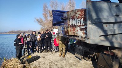 У Дніпро випустили понад тонну мальків У Дніпро випустили понад тонну мальків