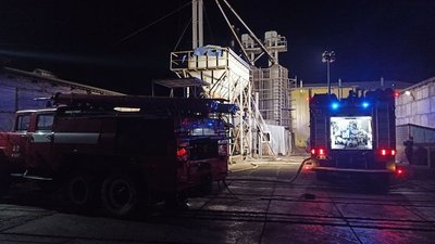 На Миколаївщині рятувальники ліквідували пожежу в сушарні на елеваторі На Миколаївщині рятувальники ліквідували пожежу в сушарні на елеваторі