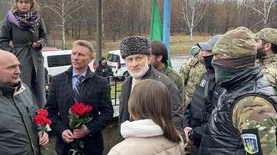 Ахмед Закаєв Ахмед Закаєв