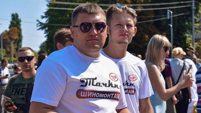 "Крутий спуск": перегони на саморобних тачках відбулись у Черкасах "Крутий спуск": перегони на саморобних тачках відбулись у Черкасах