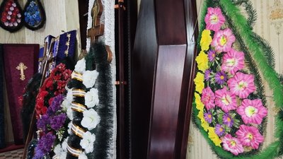 Скільки коштує поховання померлого у Полтаві