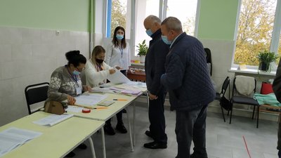 На Прикарпатті зареєстрували 26 повідомлень про порушення виборчого процесу