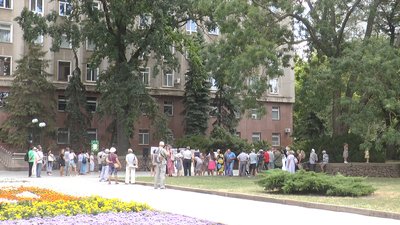 У Миколаєві відбувся мітинг “Проти штучного карантину” У Миколаєві відбувся мітинг “Проти штучного карантину”
