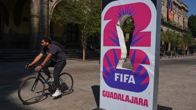 Реклама чемпіонату світу-2026 з футболу в мексиканській Гвадалахарі