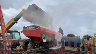 Проблеми зі збутом і паливом: як війна змінила життя аграріїв Тернопільщини