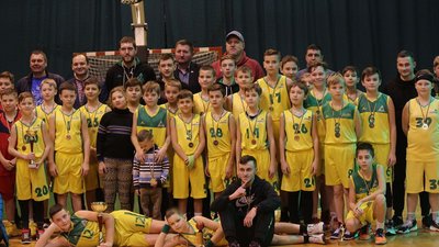 Команда Академії БК "Говерла" - чемпіони турніру "Різдвяний Івано-Франківськ"