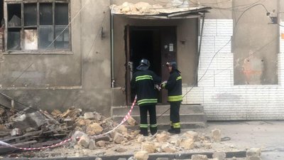 В Одесі обвалилася будівля колишнього заводу В Одесі обвалилася будівля колишнього заводу