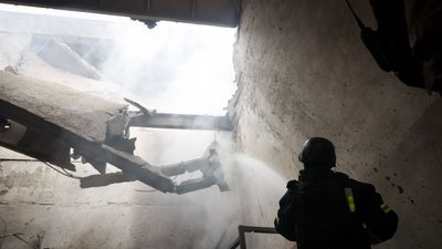 рятувальник, дснс, пожежа