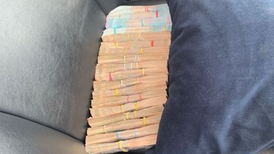 17,7 млн грн намагалися незаконно вивезти через Закарпатську митницю 17,7 млн грн намагалися незаконно вивезти через Закарпатську митницю