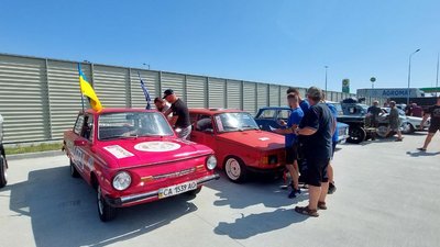 Перегони історичних автомобілів Перегони історичних автомобілів