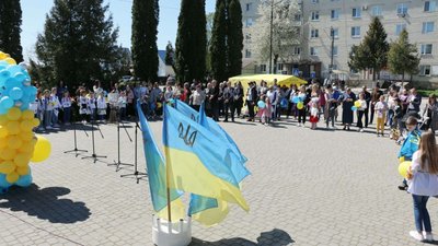 Збирали гроші на тепловізор: учні школи мистецтв на Тернопільщині організували музичний марафон Збирали гроші на тепловізор: учні школи мистецтв на Тернопільщині організували музичний марафон