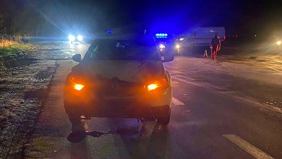 На фото авто, яке, за матеріалами досудового слідства, зіткнулось з велосипедистом, 15 листопада 2023, Хмельницький