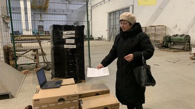 На Тернопільщині вчителі отримали 534 хромбуки На Тернопільщині вчителі отримали 534 хромбуки