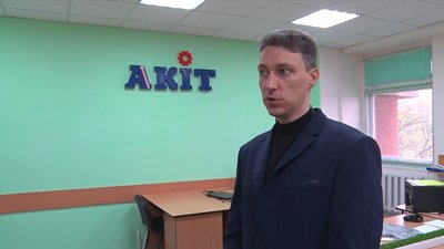 У Миколаєві винайшли костюм для новонароджених дітей, які страждають від жовтяниці У Миколаєві винайшли костюм для новонароджених дітей, які страждають від жовтяниці