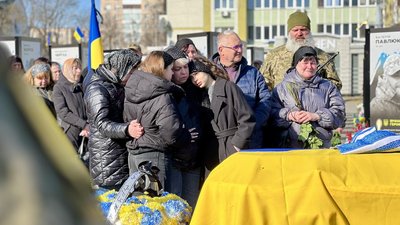 Зі загиблим військовим Сергієм Сінчуком попрощалися у Рівному