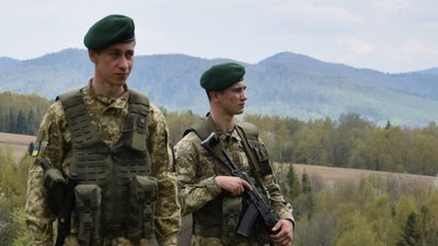 У Карпатах туристи з Чехії заблукали й незаконно перетнули румунсько-український кордон