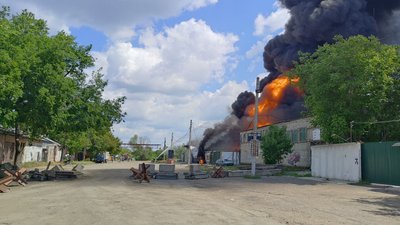 У Миколаєві сталася пожежа на АЗС У Миколаєві сталася пожежа на АЗС