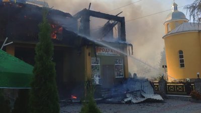 В Отинії на Франківщині загорівся житловий будинок В Отинії на Франківщині загорівся житловий будинок
