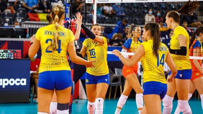 Україна вилетіла в 1/8 фіналу чемпіонату Європи з волейболу після поразки від Польщі