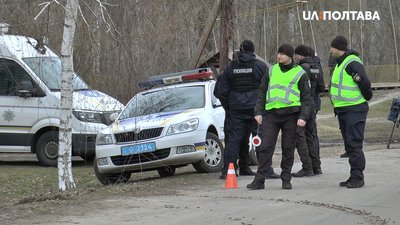 Проби на коронавірус взяли також у медиків та правоохоронців Проби на коронавірус взяли також у медиків та правоохоронців