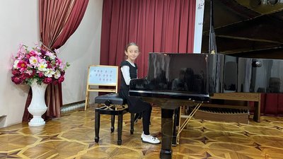 В Ужгороді провели Відкритий конкурс юних піаністів імені Маріанни Валковської В Ужгороді провели Відкритий конкурс юних піаністів імені Маріанни Валковської