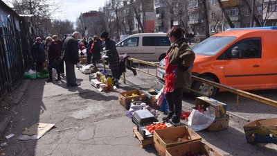 У Житомирі закриють соціальний майданчик тимчасової торгівлі на вулиці Київській