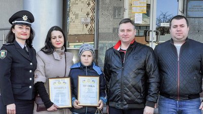 У Полтаві 10-річний хлопчик та двоє чоловіків врятували дитину