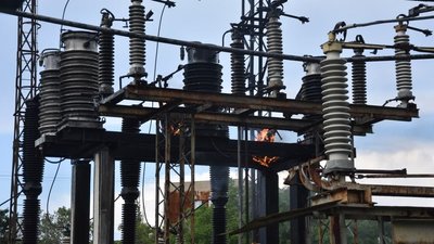 В Одесі через аварію на підстанції без світла залишаються більше 16 тисяч абонентів
