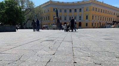 На Приморському бульварі в Одесі розпочали капітальний ремонт На Приморському бульварі в Одесі розпочали капітальний ремонт