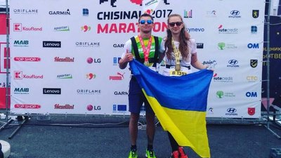 Марафонець з Прикарпаття встановив рекорд України Марафонець з Прикарпаття встановив рекорд України
