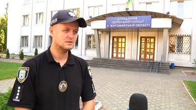 У Житомирі водії масово ріжуть шини автомобілів об трамвайну колію У Житомирі водії масово ріжуть шини автомобілів об трамвайну колію
