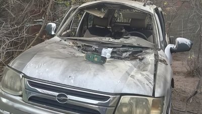 FPV-дрон на оптоволокні влучив в автівку у Семенівці на Чернігівщині