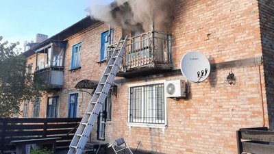 У Кривому Розі горіла квартира в житловому будинку, пожежу ліквідували
