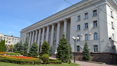 Допуск журналістів лише із супроводом. У Кропивницькій міськраді не планують зміни у пропускному режимі