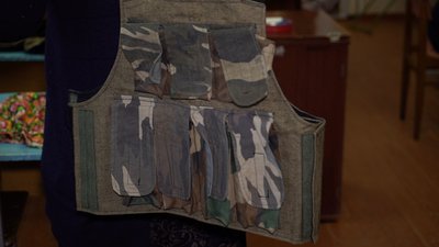 У Новосанжарському ліцеї на Полтавщині шиють військову амуніцію: хто долучається У Новосанжарському ліцеї на Полтавщині шиють військову амуніцію: хто долучається