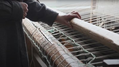 На Гуцульщині основи для маскувальних сіток виготовляють на старовинних верстатах На Гуцульщині основи для маскувальних сіток виготовляють на старовинних верстатах