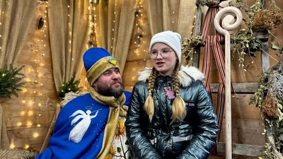 Найбільша в Україні поштова скриня: в етнопарку на Рівненщині встановили новий рекорд Найбільша в Україні поштова скриня: в етнопарку на Рівненщині встановили новий рекорд