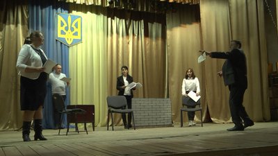Вранці у поле, ввечері – на сцену: історія сільського театру на Волині