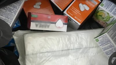 Ліки на передову: житомиряни збирають і передають військовим медикаменти Ліки на передову: житомиряни збирають і передають військовим медикаменти