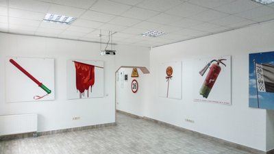 В Івано-Франківську триває виставка протестного плаката білоруського митця-опозиціонера В Івано-Франківську триває виставка протестного плаката білоруського митця-опозиціонера