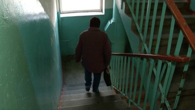 У черкаській багатоповерхівці два тижні не працює ліфт У черкаській багатоповерхівці два тижні не працює ліфт