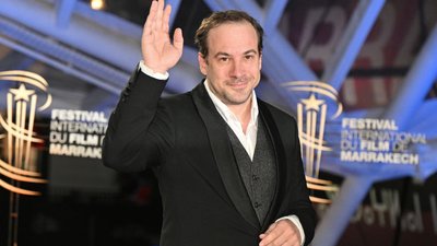 Актора стрічки "Корсаж", номінованої на "Оскар", звинувачують у зберіганні дитячої порнографії