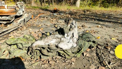 Відступ російські військові речі Лиман Донеччина Відступ російські військові речі Лиман Донеччина