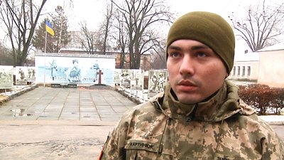 На Житомирщині бійці 26 бригади передали премію за перемогу в змаганнях на лікування дитини На Житомирщині бійці 26 бригади передали премію за перемогу в змаганнях на лікування дитини