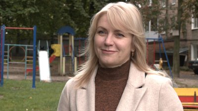 "Стан – хочеться посміхатися": у Луцьку дружина звільненого з полону азовця розповіла про перший дзвінок