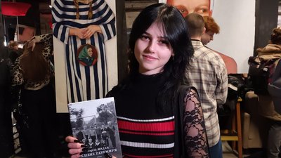 У Тернополі відбулась автографсесія з харківським письменником Сергієм Жаданом У Тернополі відбулась автографсесія з харківським письменником Сергієм Жаданом