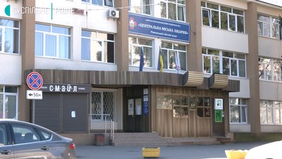 Фонд Порошенка передав в Рівненську ЦМЛ 100 захисних костюмів