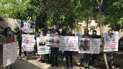 Українські моряки, які перебувають у тюрмі Лівії, оголосили голодування Українські моряки, які перебувають у тюрмі Лівії, оголосили голодування
